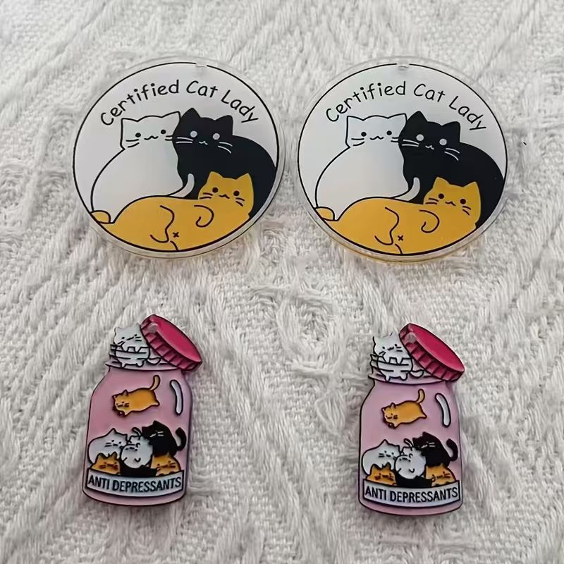 10pcs acrylic cute cat pendant - Jewelry Making Party recension och pris